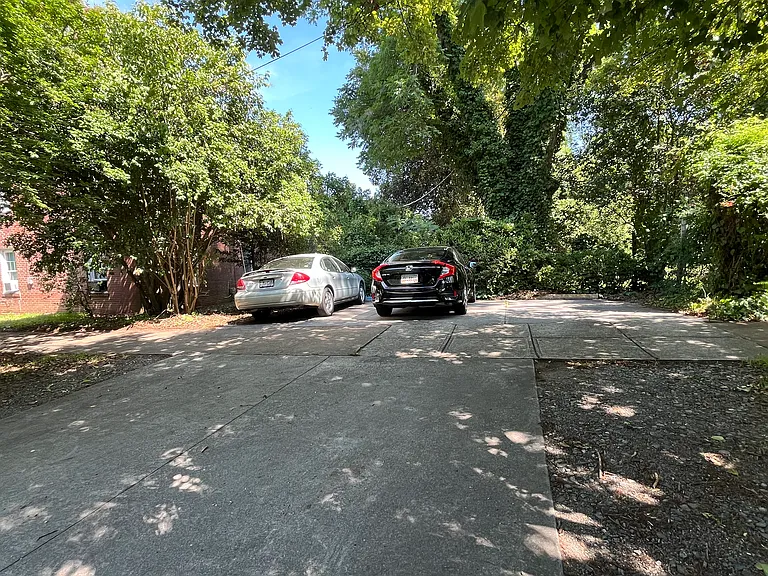 200 E Montgomery St — Photo 15