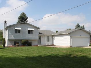 5064 Spring Well Ln, Grand Blanc, MI 48439