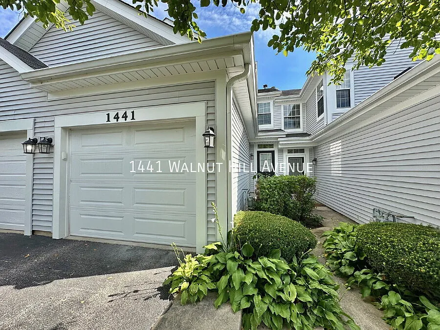 1441 Walnut Hill Ave photo 1