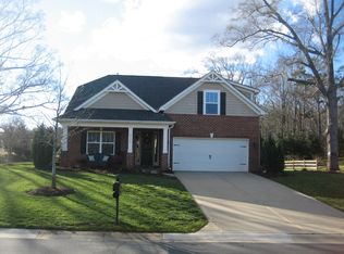 5727 Gatekeeper Ln, Mint Hill, NC 28227