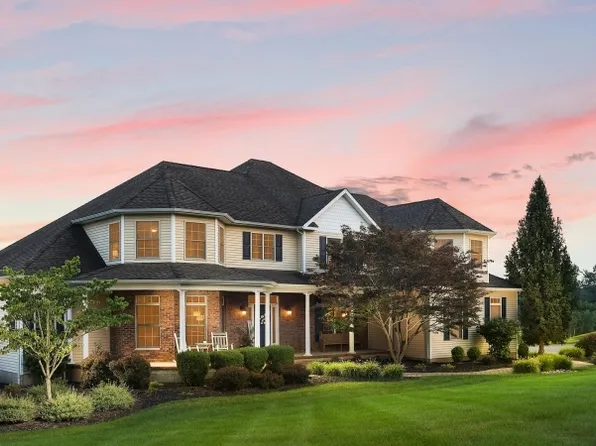 6 Windsor Way, Raritan Twp., NJ 08822