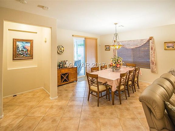 3rd image of 259 Bamboo Forest Pl