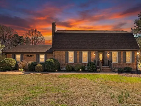 103 Tanbark Ln, Williamsburg, VA 23188