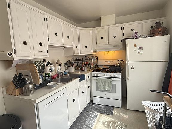 2nd image of 2720 Quincy Ct