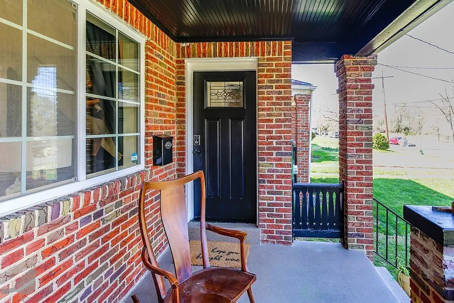 One of a Kind Row Home in Fort Dupont Park! — Photo 3