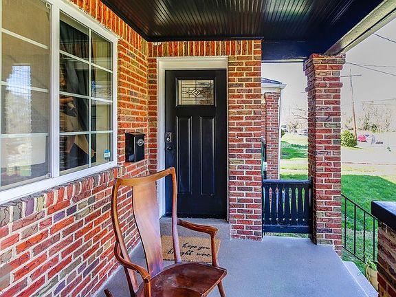 3rd image of 3951 Alabama Ave SE