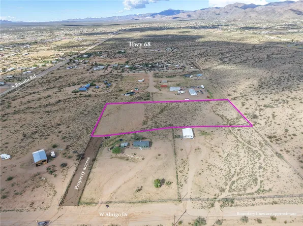 306-36-005N W Abrigo Drive, Golden Valley, AZ 86413
