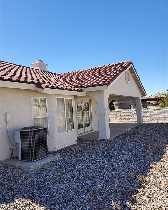 2nd image of 2189 Shadow Canyon Dr