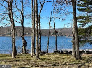 954 Beckman Peninsula Rd, Swanton, MD 21561