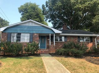 3437 Kinnamon Rd, Winston Salem, NC 27104
