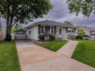 4033 Weber Rd, Saint Louis, MO, 63123