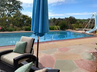 1415 Holiday Hill Rd, Goleta, CA 93117