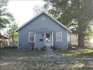 2nd image of 332 3rd Ave W