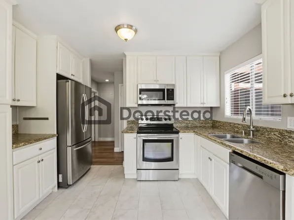 5422 Adobe Falls Rd Unit 15, San Diego, CA 92120