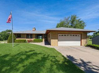 370 Juniper Ave, Kellogg, IA 50135