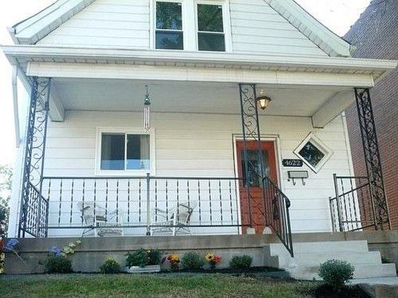 2nd image of 4622 Newport Ave