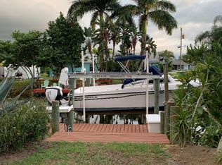 1015 Alston Ln, Englewood, FL 34223