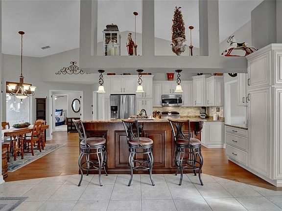 5th image of 9775 Bay Vista Estates Blvd