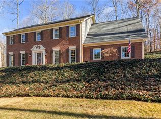 9855 Trace Valley, Sandy Springs, GA 30350