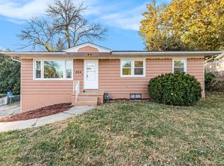 204 Pickardy Ln, Council Bluffs, IA 51503