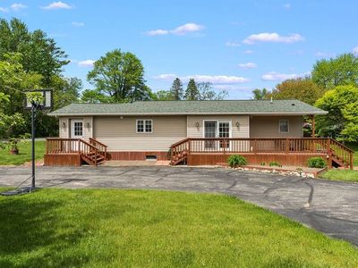 4943 E River Rd, Freeland, MI, 48623