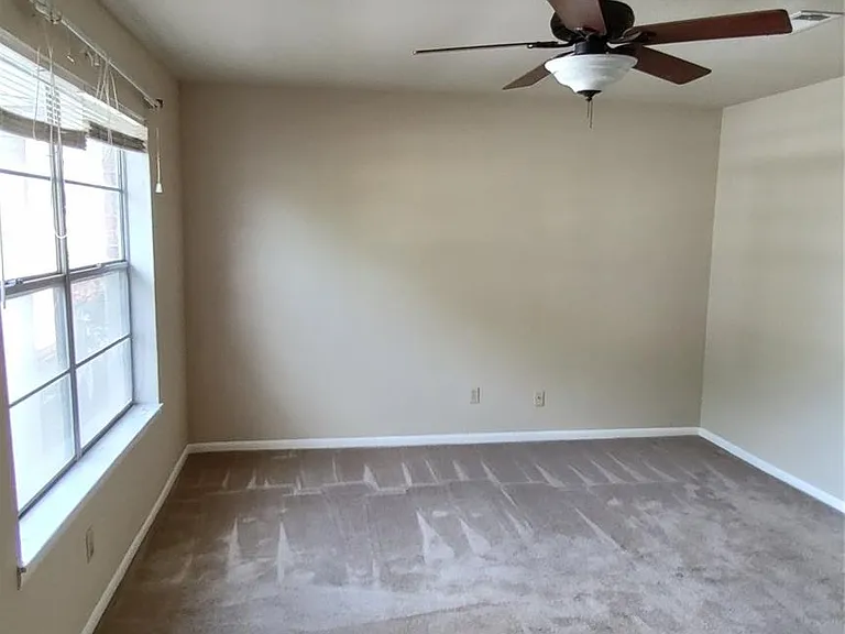 4513 Avenue P 1/2 #3 — Photo 17