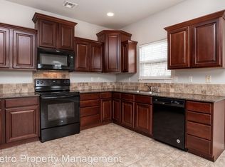 2204 SW 19th St, Bentonville, AR 72712