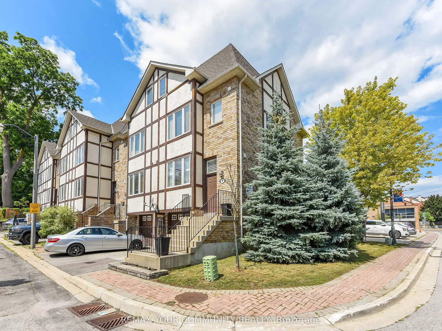 3 bed, $3,400 — Photo 1