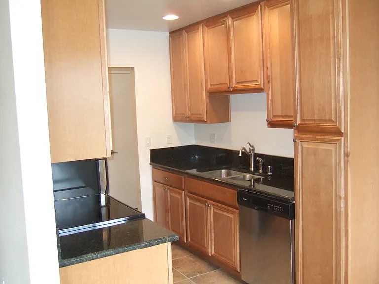 9175 Campina Dr #19 — Photo 3