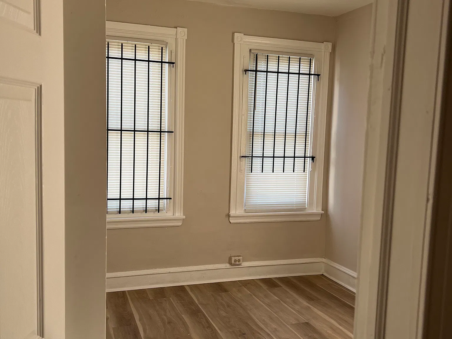 2057 E Lippincott St — Photo 4