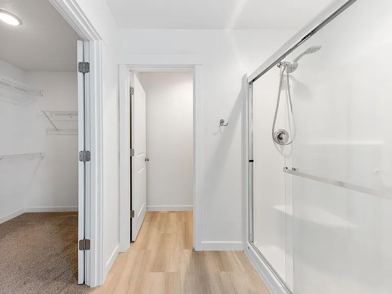 1722 N Kalapuya Pl — Photo 30