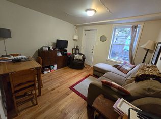 2055 Fitzwater St #1F, Philadelphia, PA 19146