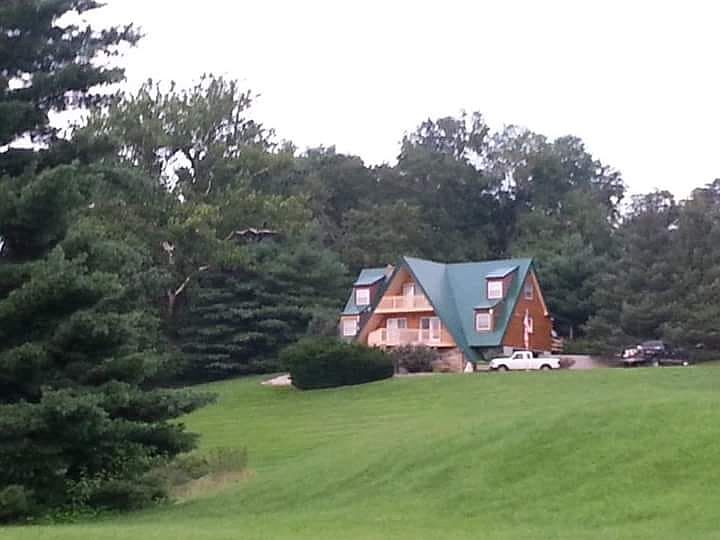1st image of 10443 Shelly Rd