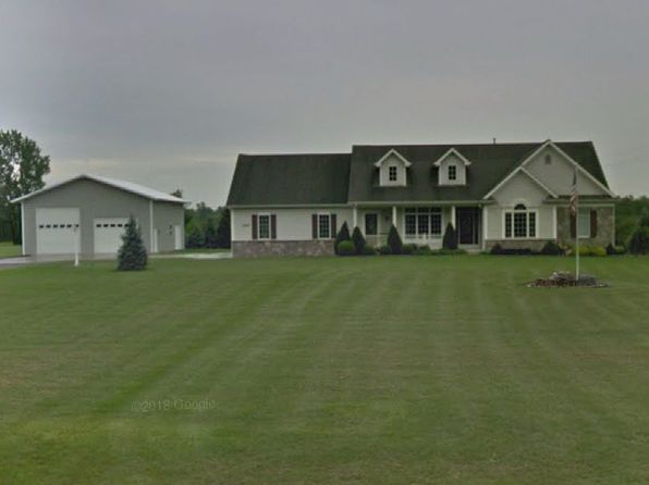 8595 Wolcott Rd