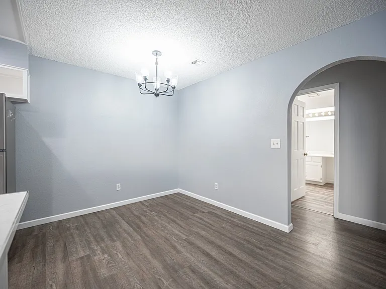 1406 Santa Margarita St #B — Photo 13