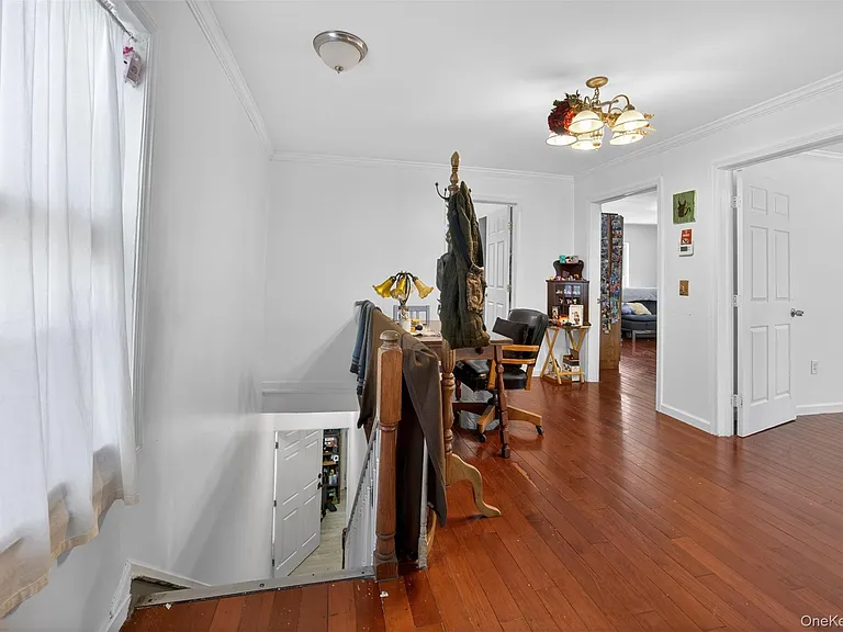 28 Academy Ave #2 — Photo 7