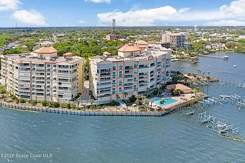 102 Riverside Dr #306 Photo 1