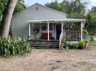 291 Fraser Ave, Labelle, FL 33935