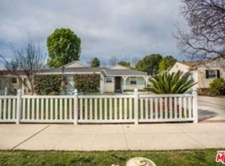 5427 Burnet Ave, Van Nuys, CA 91411