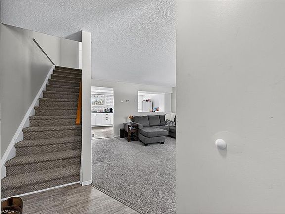 3rd image of 170 Ironwood Rd