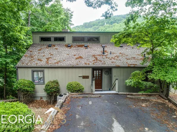 101 Narrows Point Dr, Waleska, GA 30183