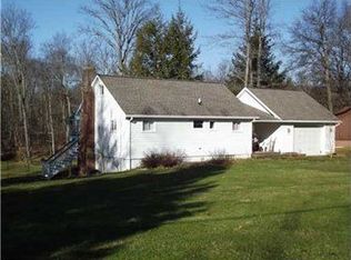 134 Pleasure Valley Ln, Slippery Rock, PA 16057