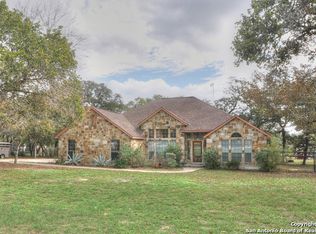 165 Legacy Ranch Dr, La Vernia, TX 78121