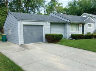 21669 Middlebelt Rd, Farmington Hills, MI 48336