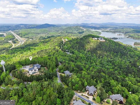 4th image of 12 Signal Mountain Cir