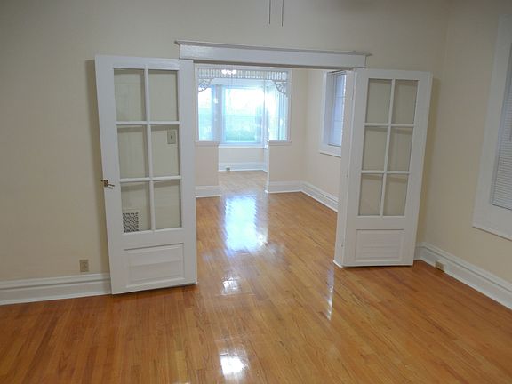 4th image of 4321 Shaw Blvd