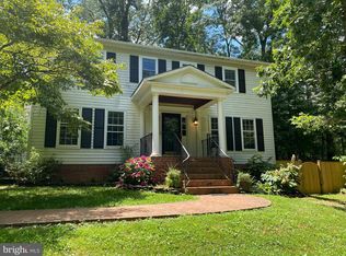 9805 Moor Green Dr, Manassas, VA 20112