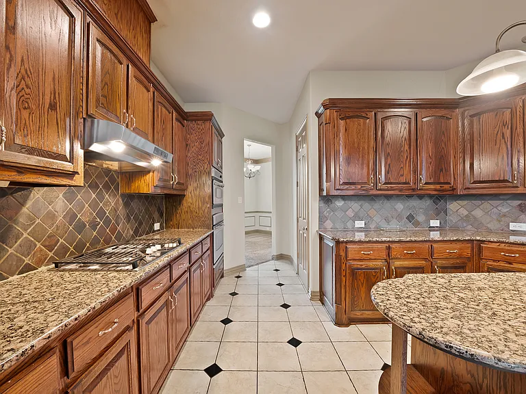 2245 Homestead Ln — Photo 48