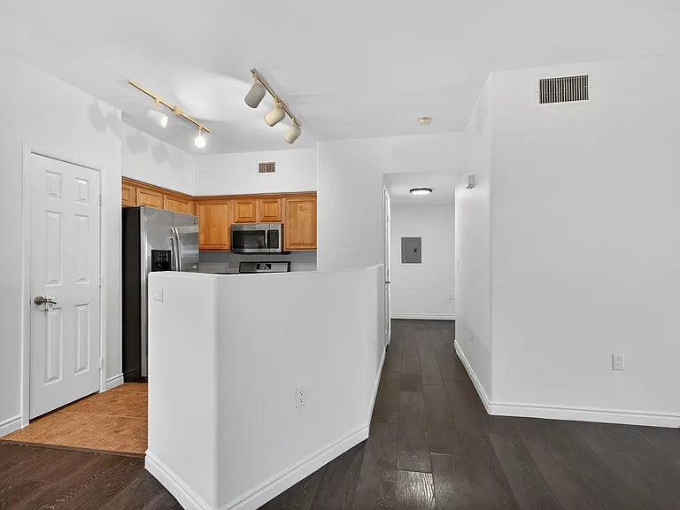 9303 Gilcrease Ave #1208 — Photo 5