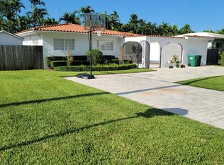 6300 SW 33rd St, Miami, FL 33155